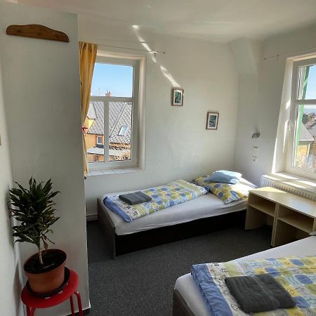 Penzion Slunecnice Dvur Kralove nad Labem Exterior photo