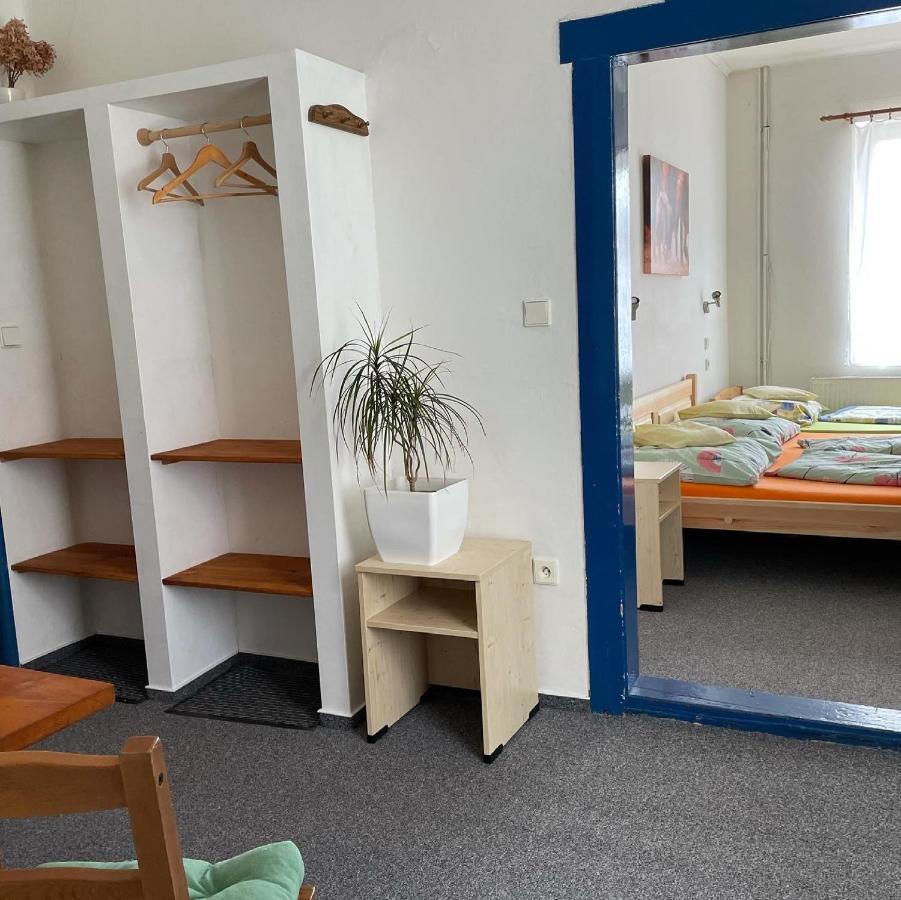 Penzion Slunecnice Dvur Kralove nad Labem Exterior photo